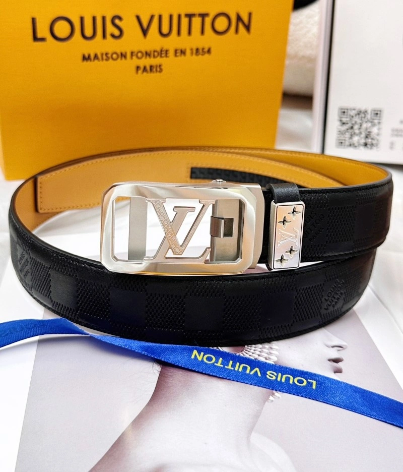 Bright Louis Vuitton Belts 300495