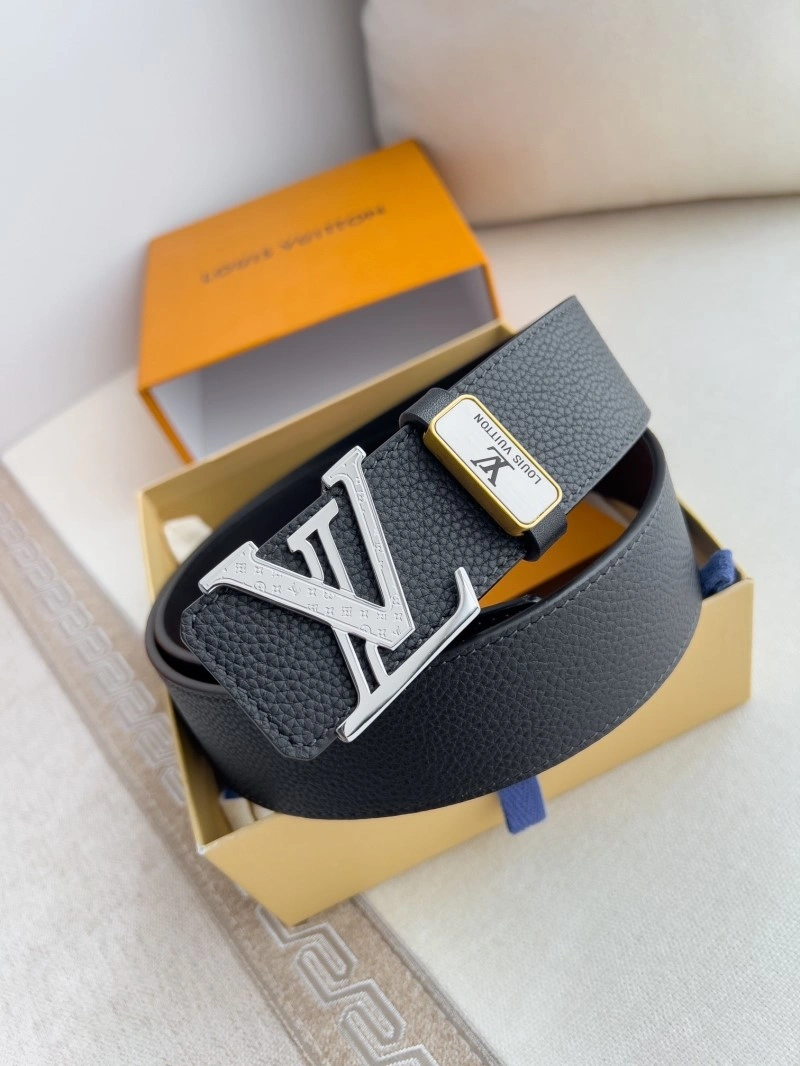 SmoothTexture Louis Vuitton Belts 300504