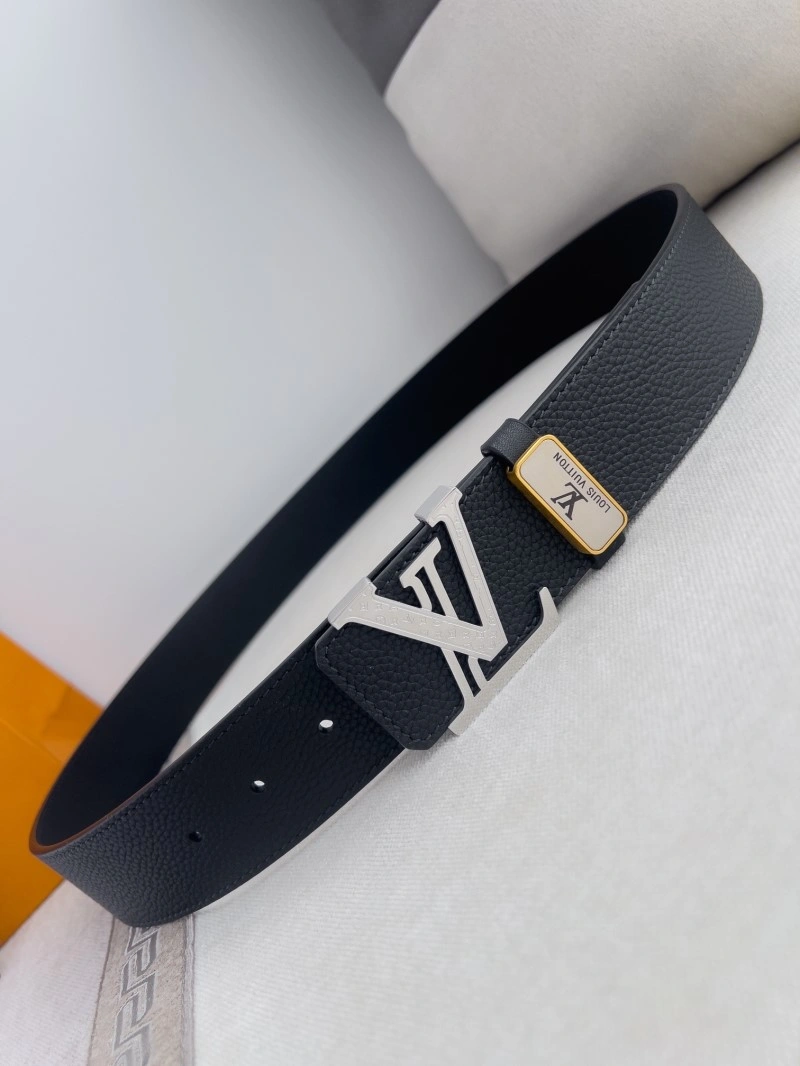 SmoothTexture Louis Vuitton Belts 300504