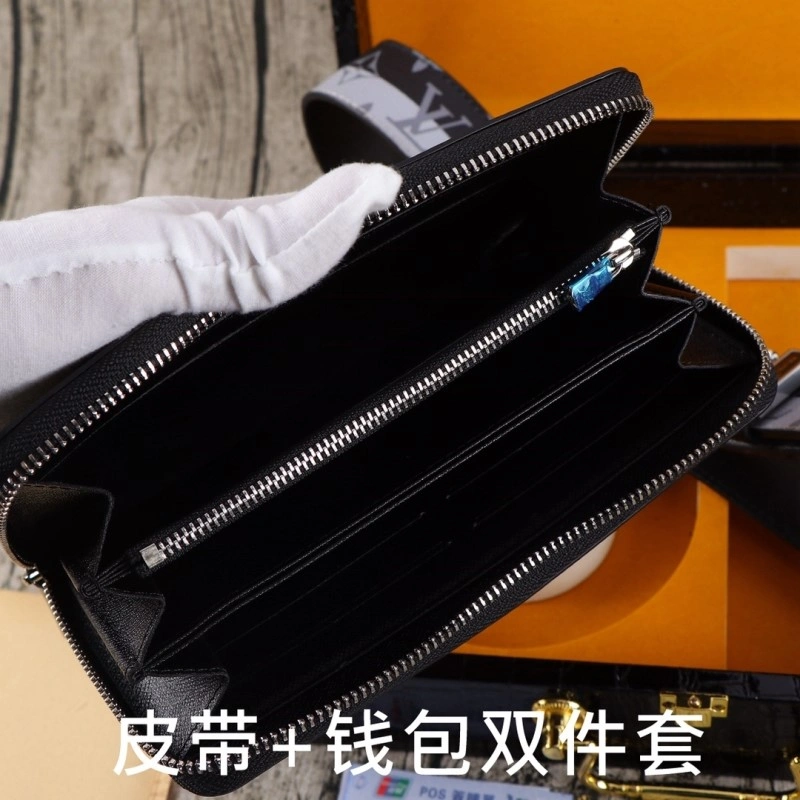Snug Louis Vuitton Belts 300505