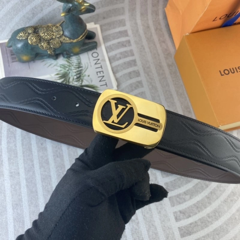 Chic Louis Vuitton Belts 300496