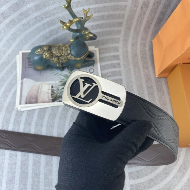 Louis Vuitton Belts Trendsetting 300489