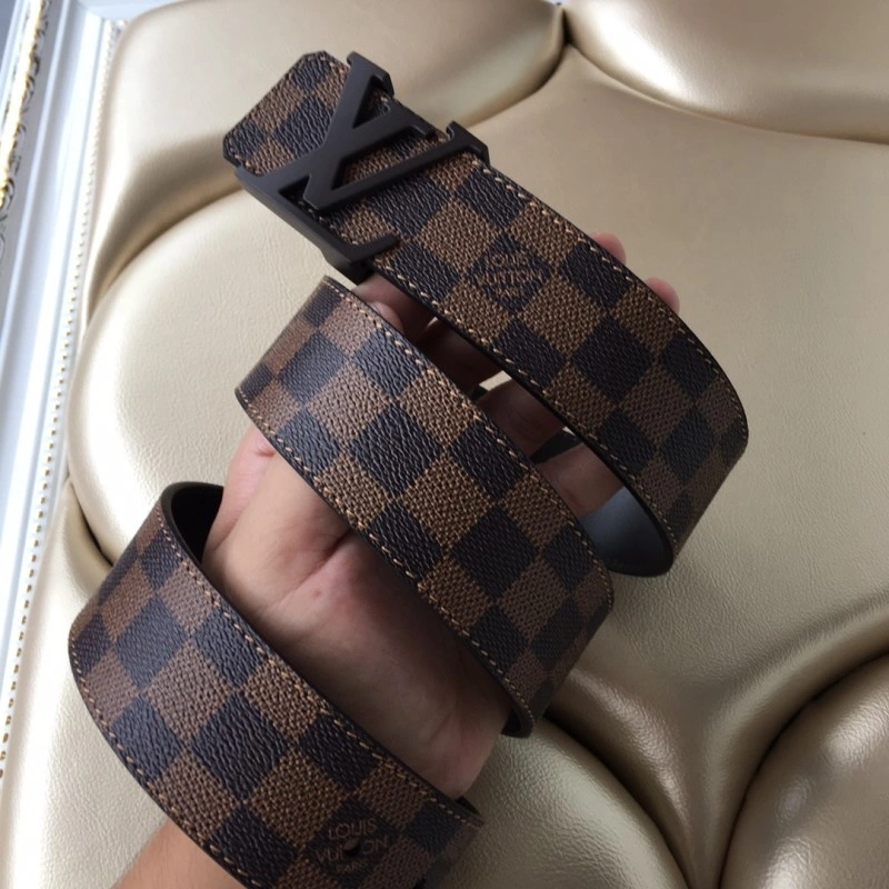 Chic Louis Vuitton Belts 300479