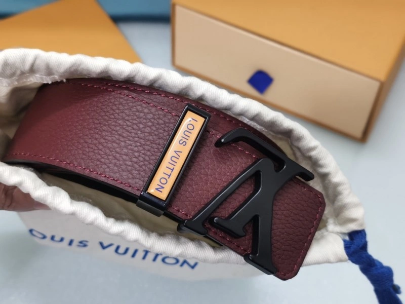 Louis Vuitton Belts EyeCatching 300473