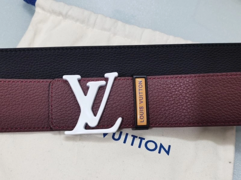 Fashionable Louis Vuitton Belts 300472