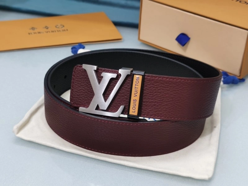 Practical Louis Vuitton Belts 300444