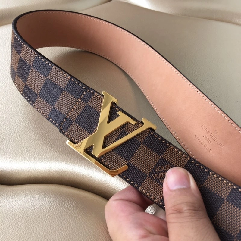 Bold Louis Vuitton Belts 300447