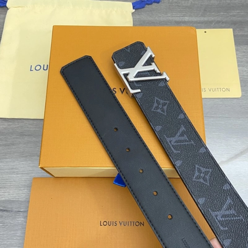 Sophisticated Louis Vuitton Belts 300446