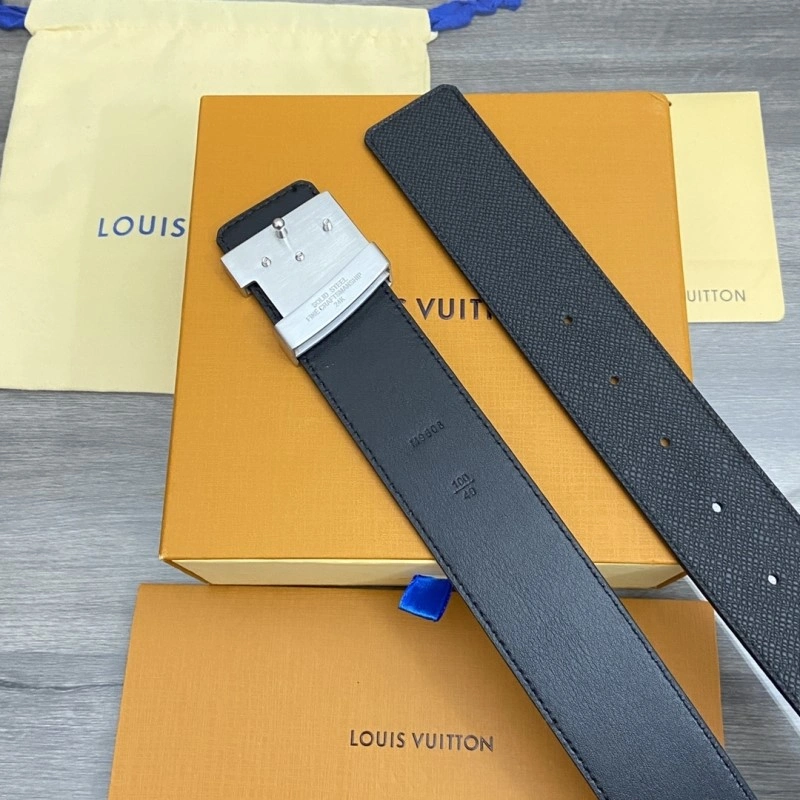 Bright Louis Vuitton Belts 300439