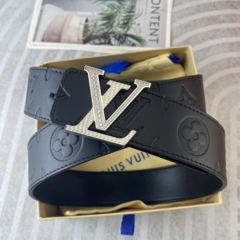 Louis Vuitton Belts Breathable 300468