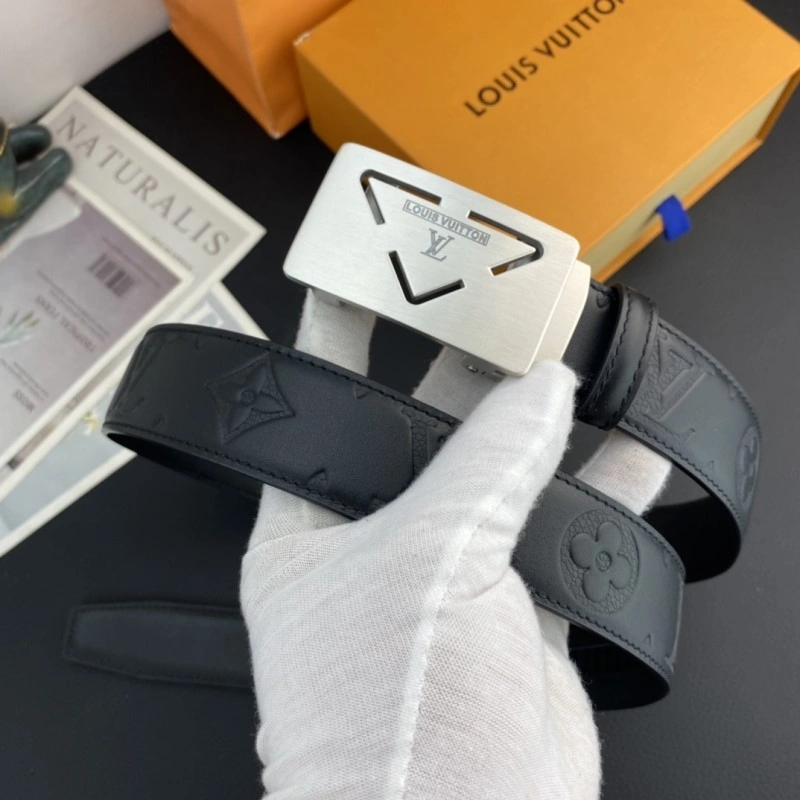 Modern Louis Vuitton Belts 300417