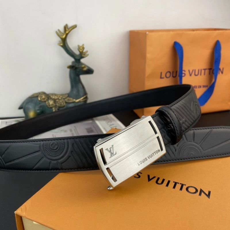 Stylish Louis Vuitton Belts 300426