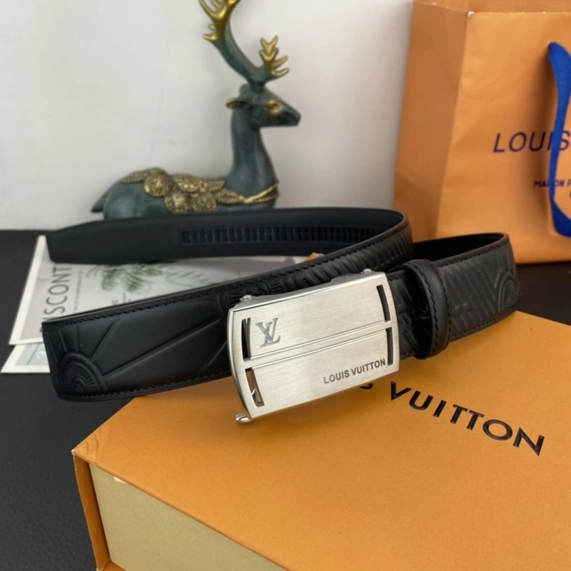 Stylish Louis Vuitton Belts 300426