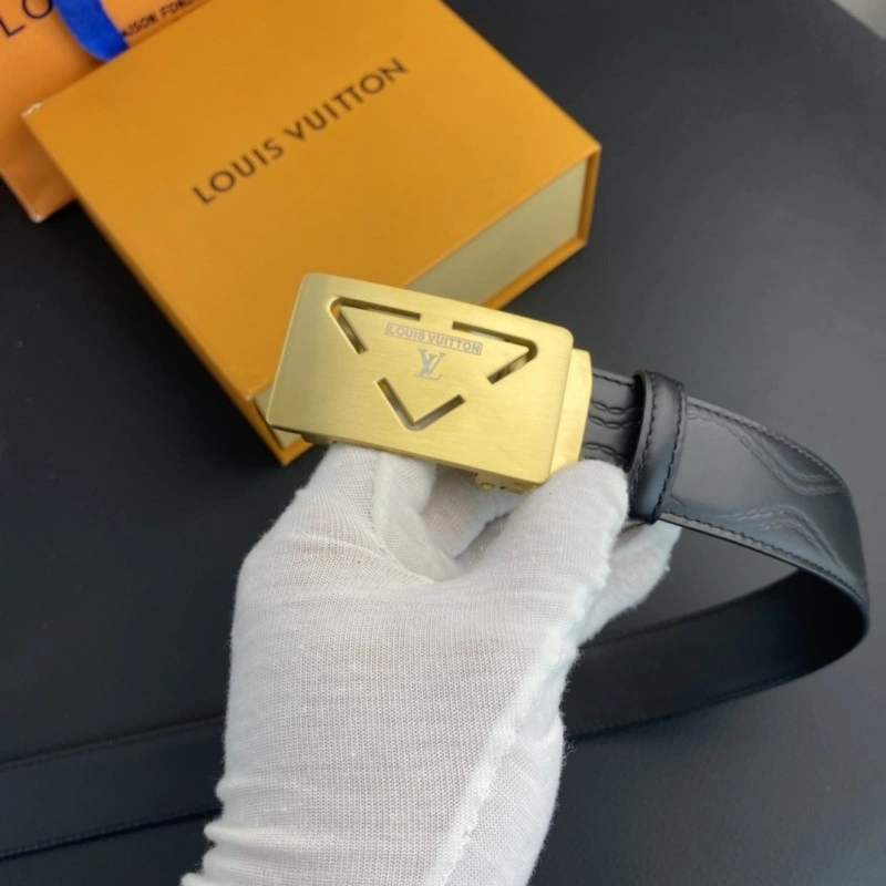 Unique Louis Vuitton Belts 300409