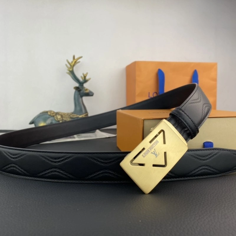 Unique Louis Vuitton Belts 300409