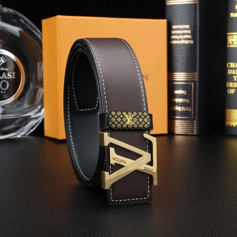 Lightweight Louis Vuitton Belts 300407