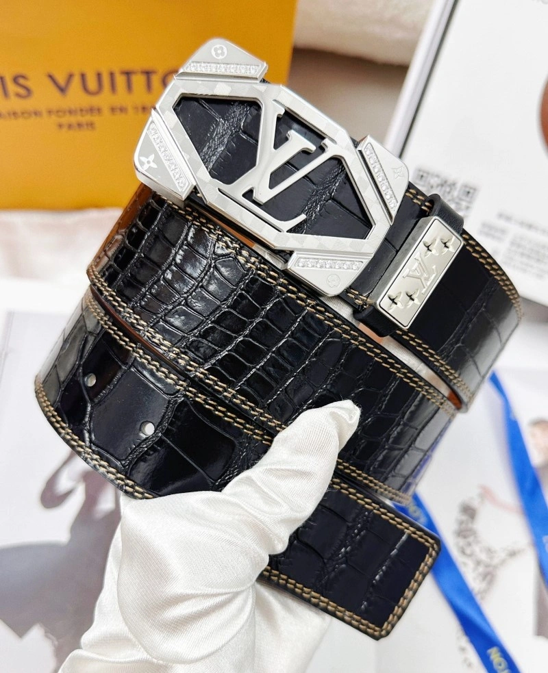 Louis Vuitton Belts WellDesigned 300379