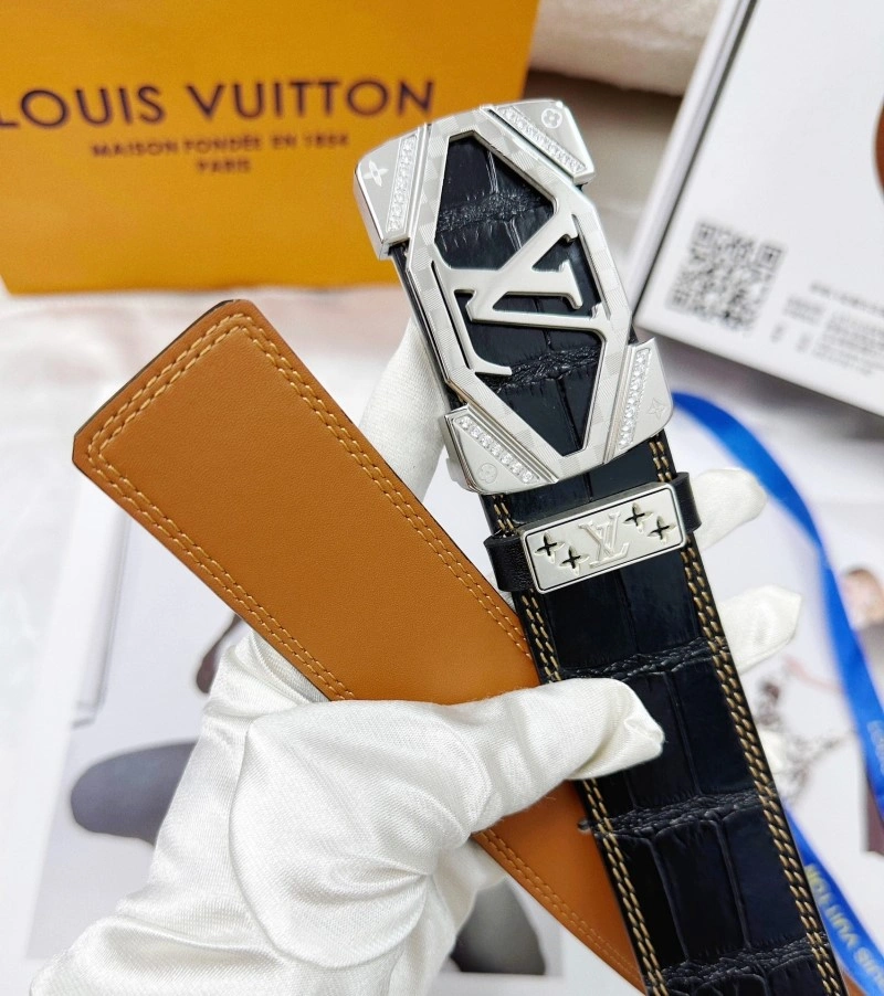 Louis Vuitton Belts WellDesigned 300379