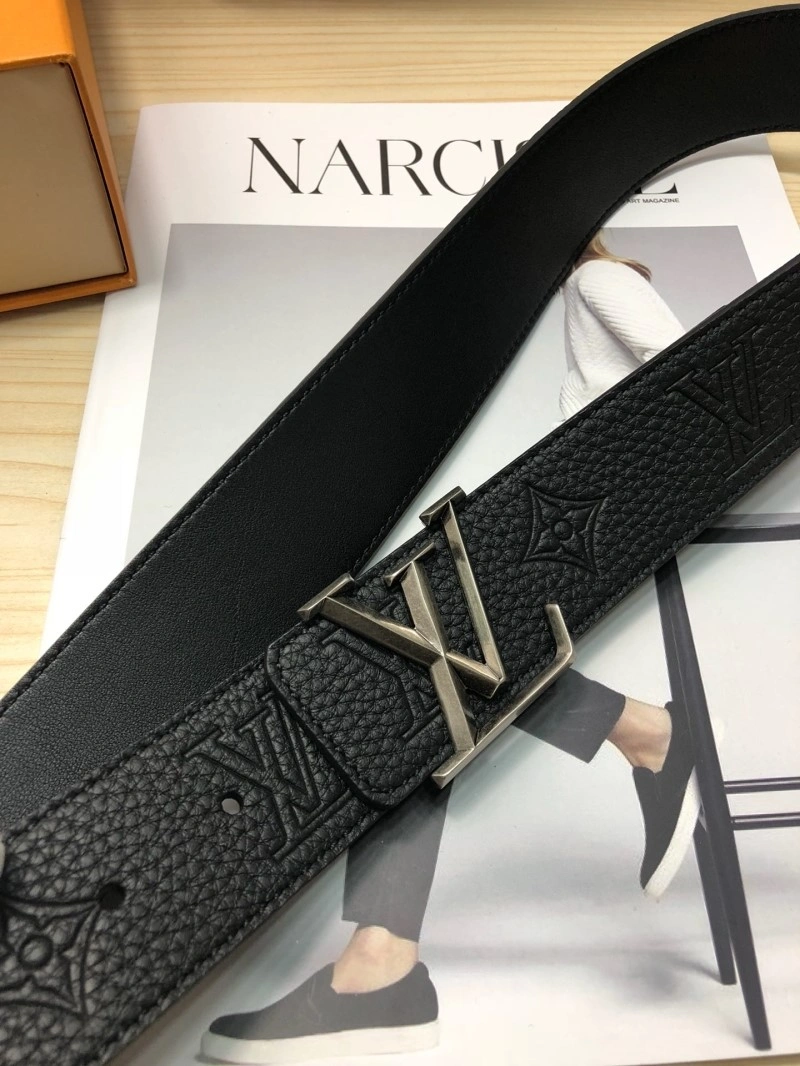 EyeCatching Louis Vuitton Belts 300382