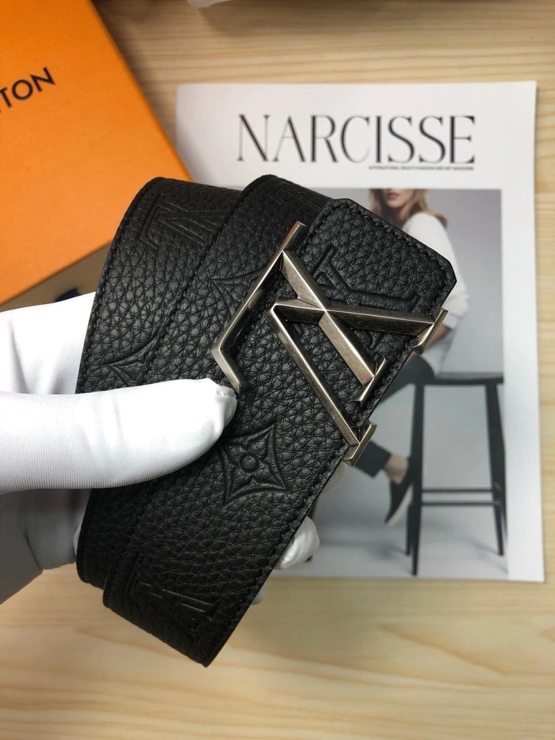 EyeCatching Louis Vuitton Belts 300382