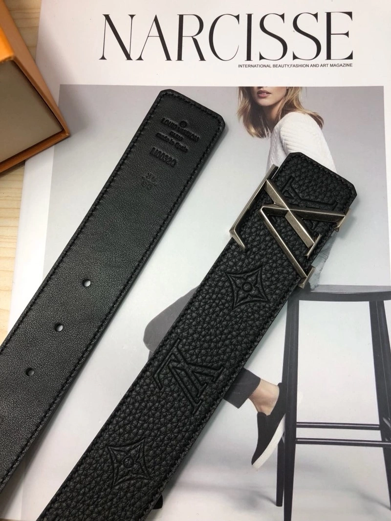 EyeCatching Louis Vuitton Belts 300382