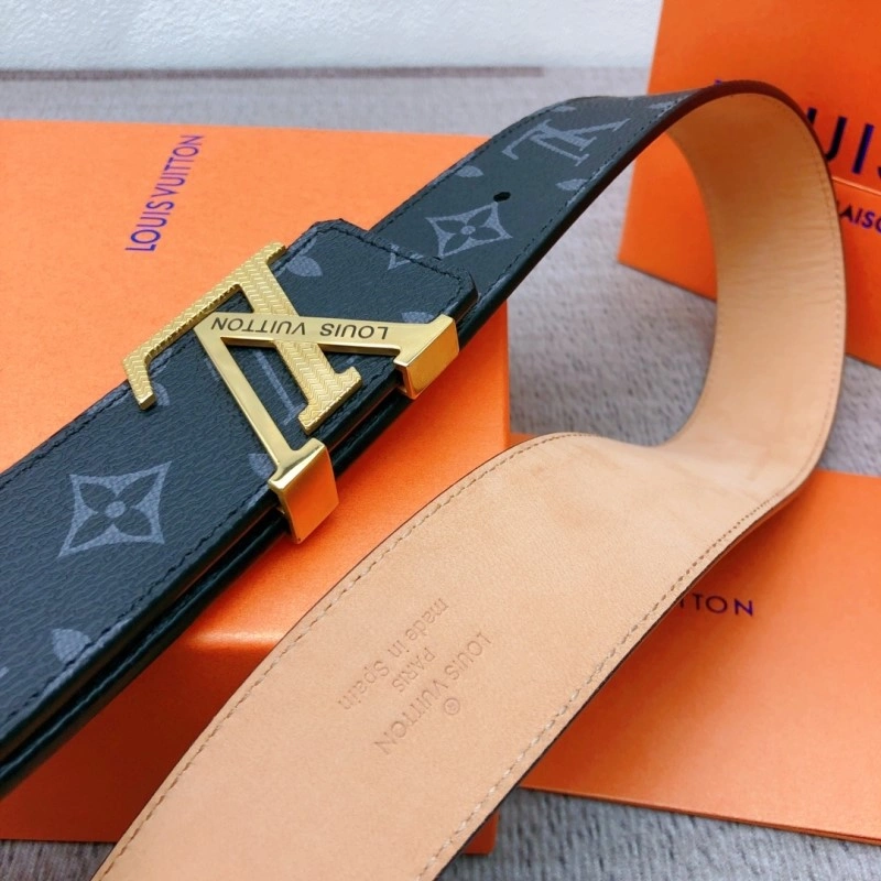 Louis Vuitton Belts WaterResistant 300380