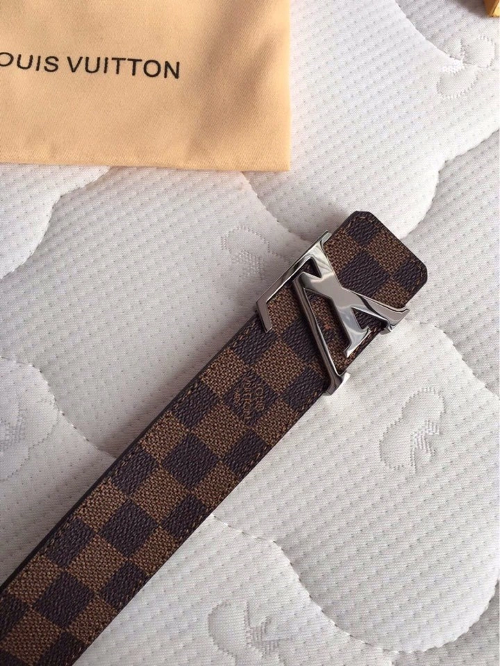Affordable Louis Vuitton Belts 300360