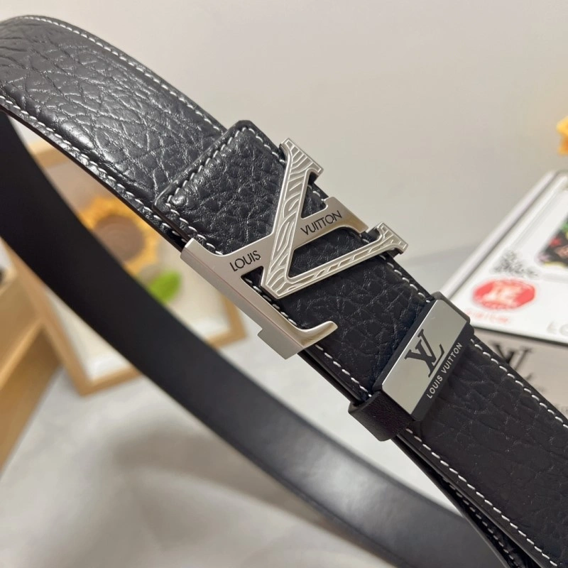 Louis Vuitton Belts Unique 300393