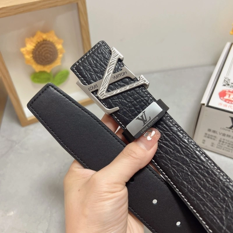 Louis Vuitton Belts Unique 300393