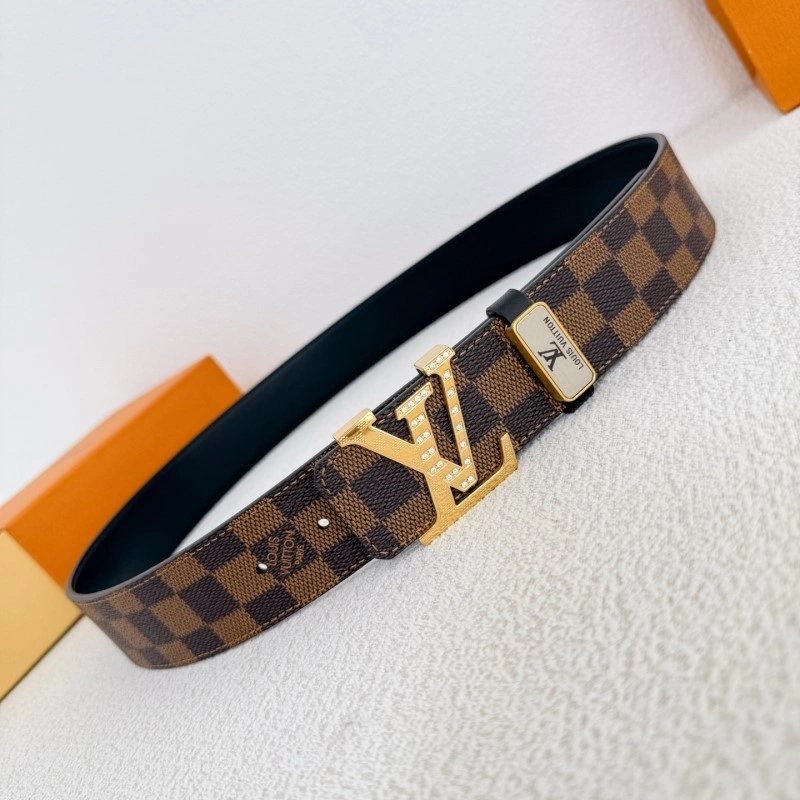 Louis Vuitton Belts Affordable 300355
