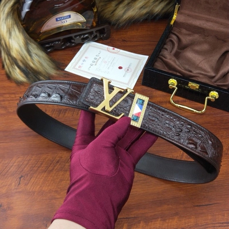 Chic Louis Vuitton Belts 300349