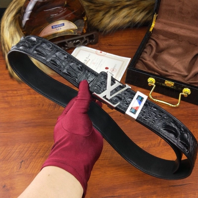 Chic Louis Vuitton Belts 300349