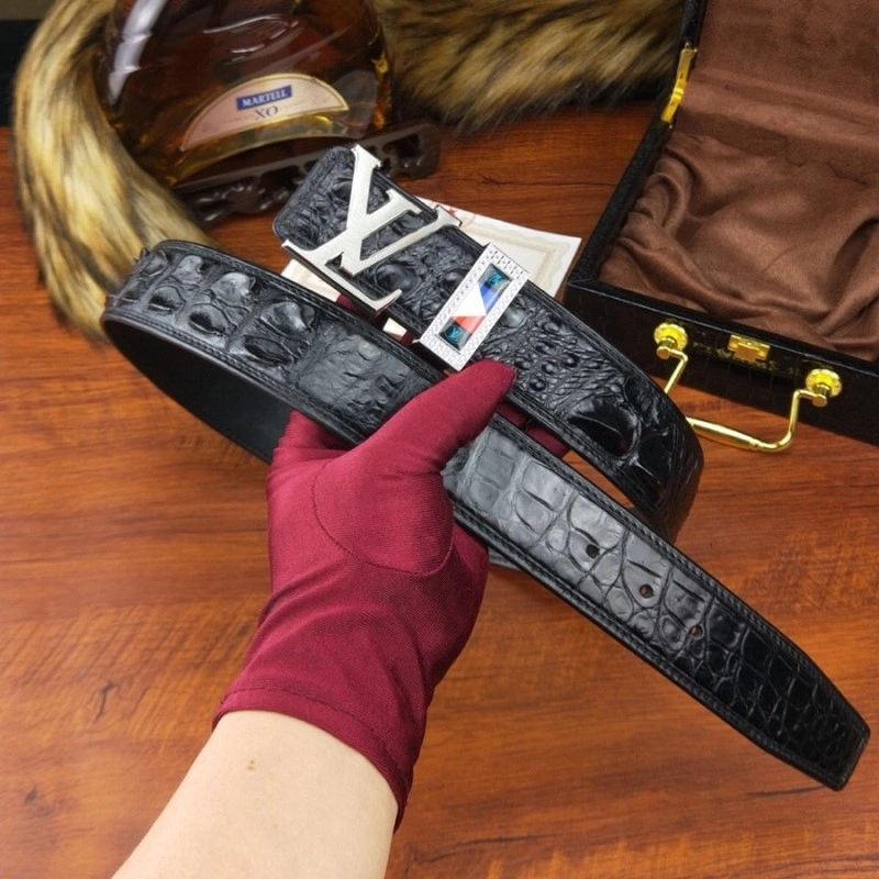 Chic Louis Vuitton Belts 300349