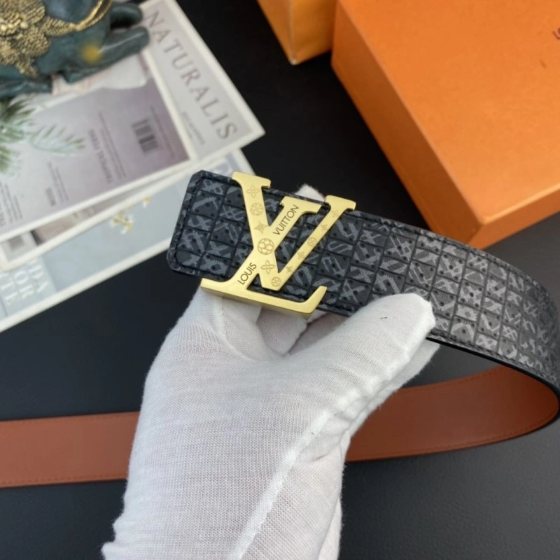 Louis Vuitton Belts Upgraded 300339