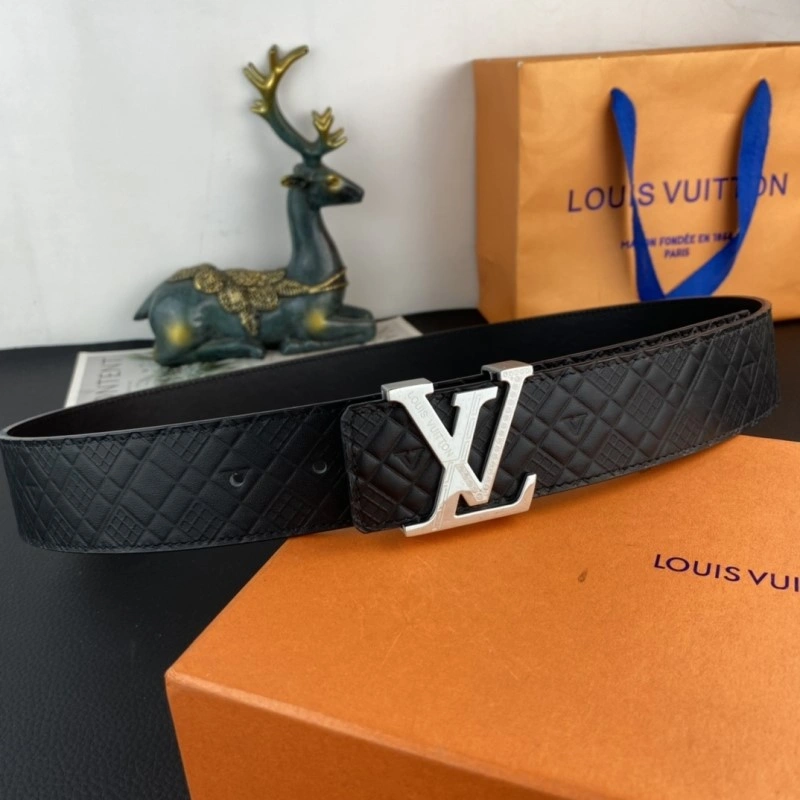 Minimalist Louis Vuitton Belts 300350