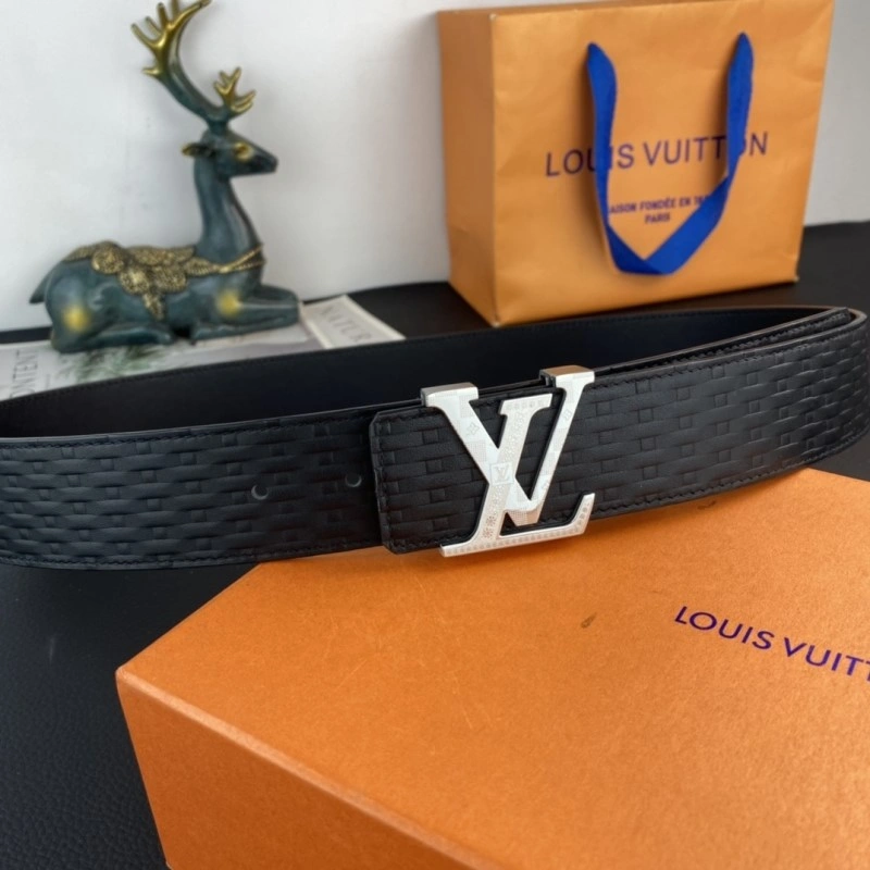 Louis Vuitton Belts UrbanChic 300334