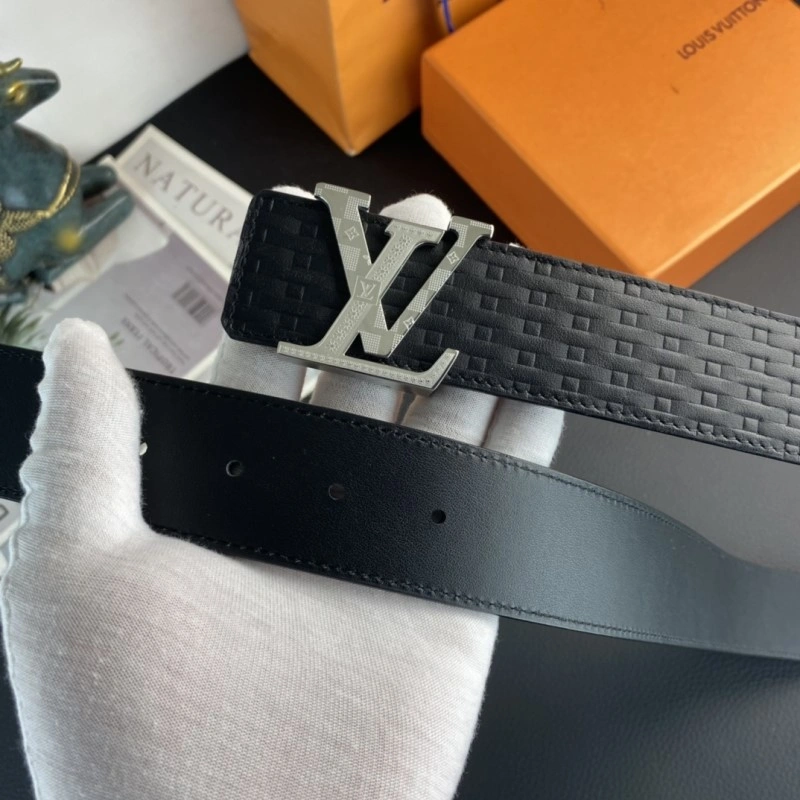 Louis Vuitton Belts UrbanChic 300334