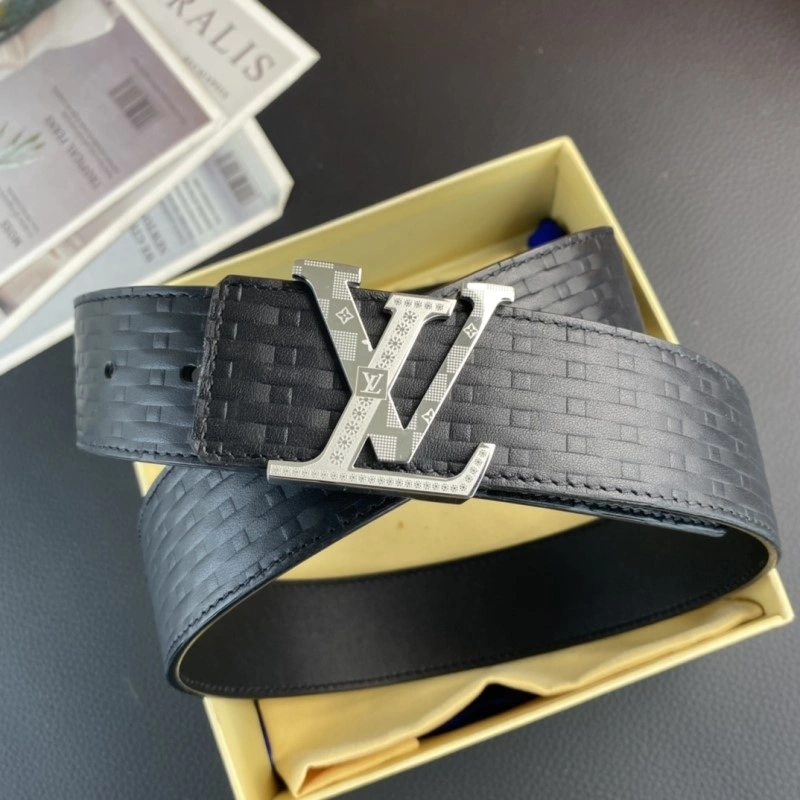 Louis Vuitton Belts UrbanChic 300334
