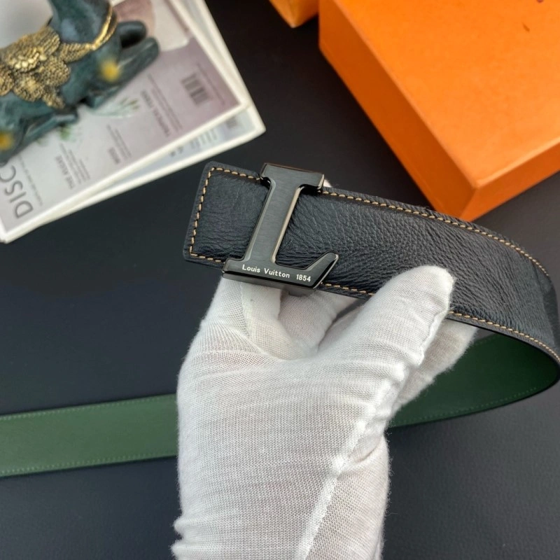 SmoothTexture Louis Vuitton Belts 300338