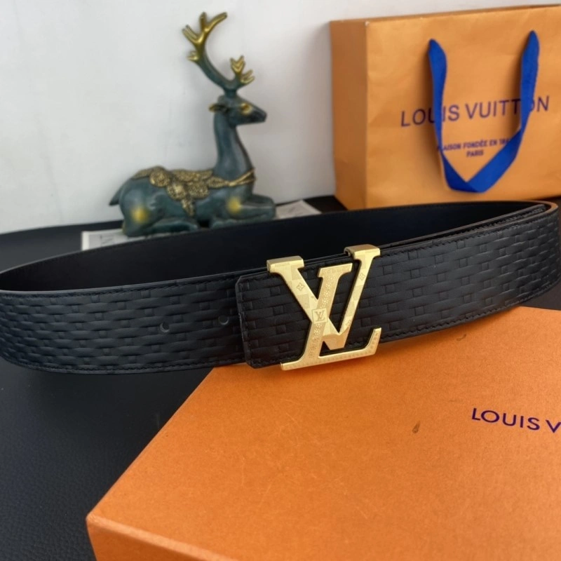Modern Louis Vuitton Belts 300341