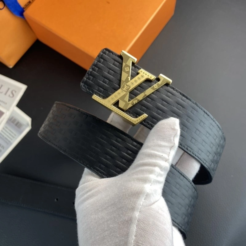 Modern Louis Vuitton Belts 300341
