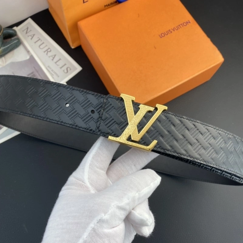 Louis Vuitton Belts Elegant 300330