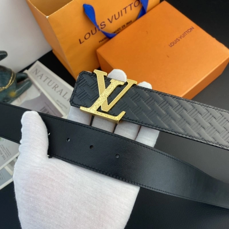 Louis Vuitton Belts Elegant 300330