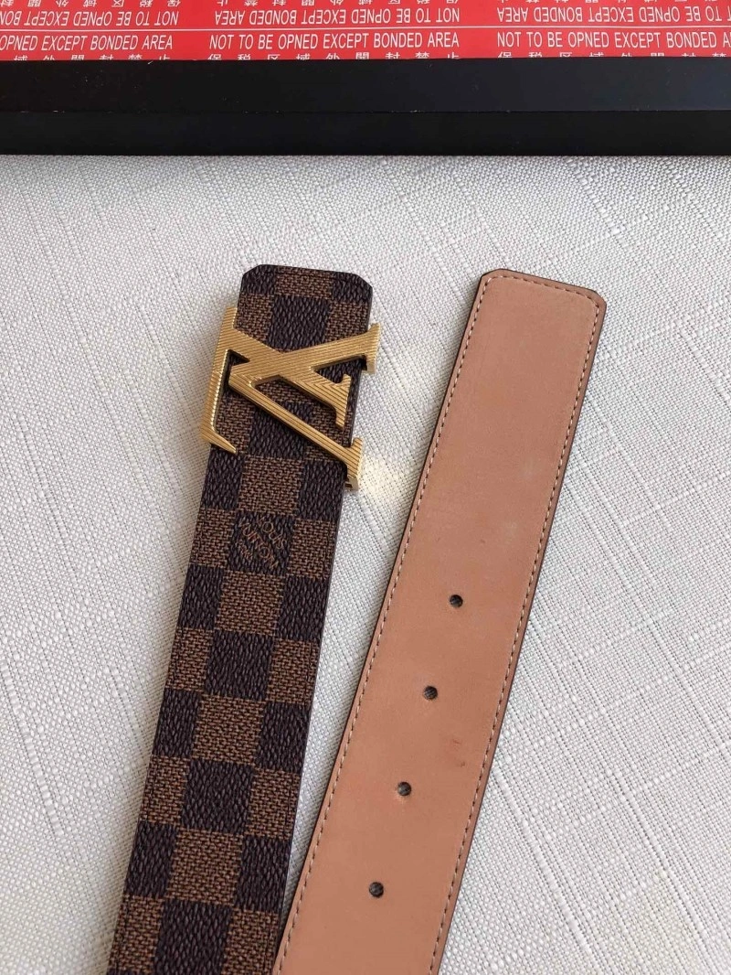 Refined Louis Vuitton Belts 300325