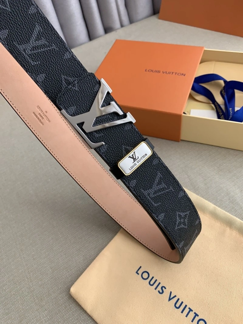 Casual Louis Vuitton Belts 300318