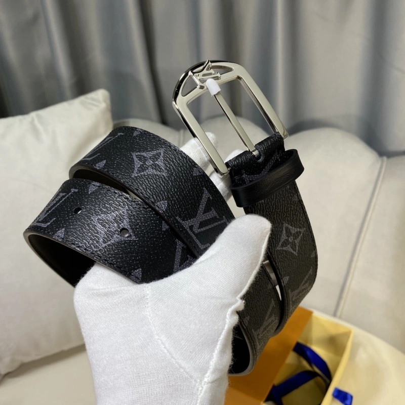 Louis Vuitton Belts Minimalist 300311