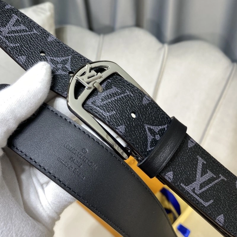 Louis Vuitton Belts Minimalist 300311