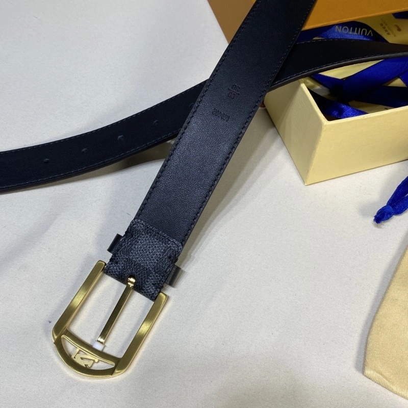 Packable Louis Vuitton Belts 300308