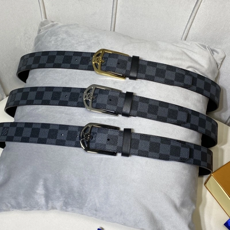 Packable Louis Vuitton Belts 300308