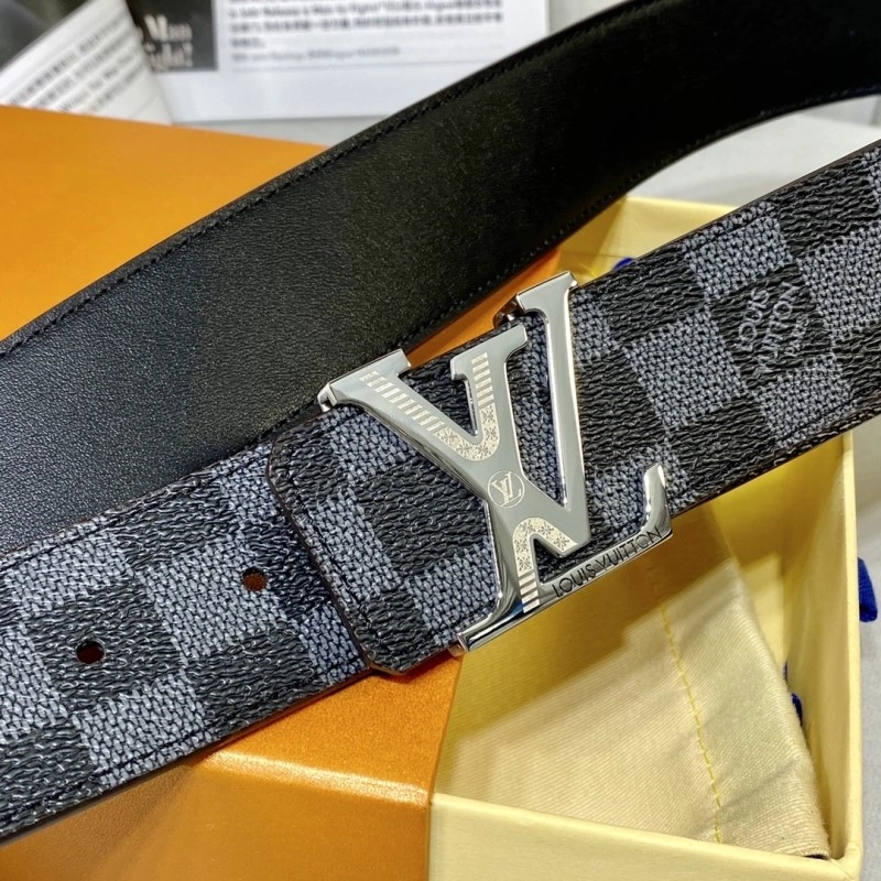 Louis Vuitton Belts Sporty 300285
